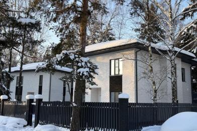 Дом, Изварино дер., 167 кв.м