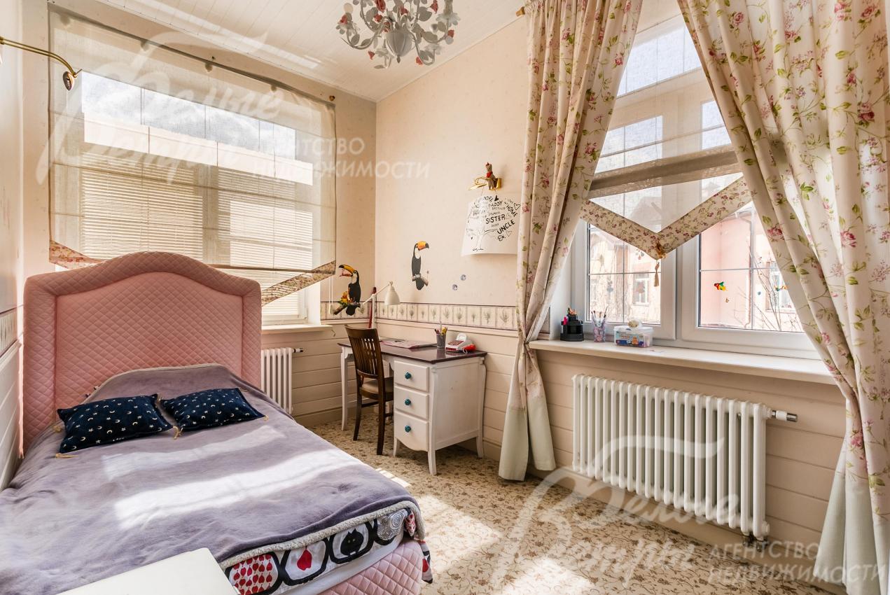 Детская спальня на 2ом этаже