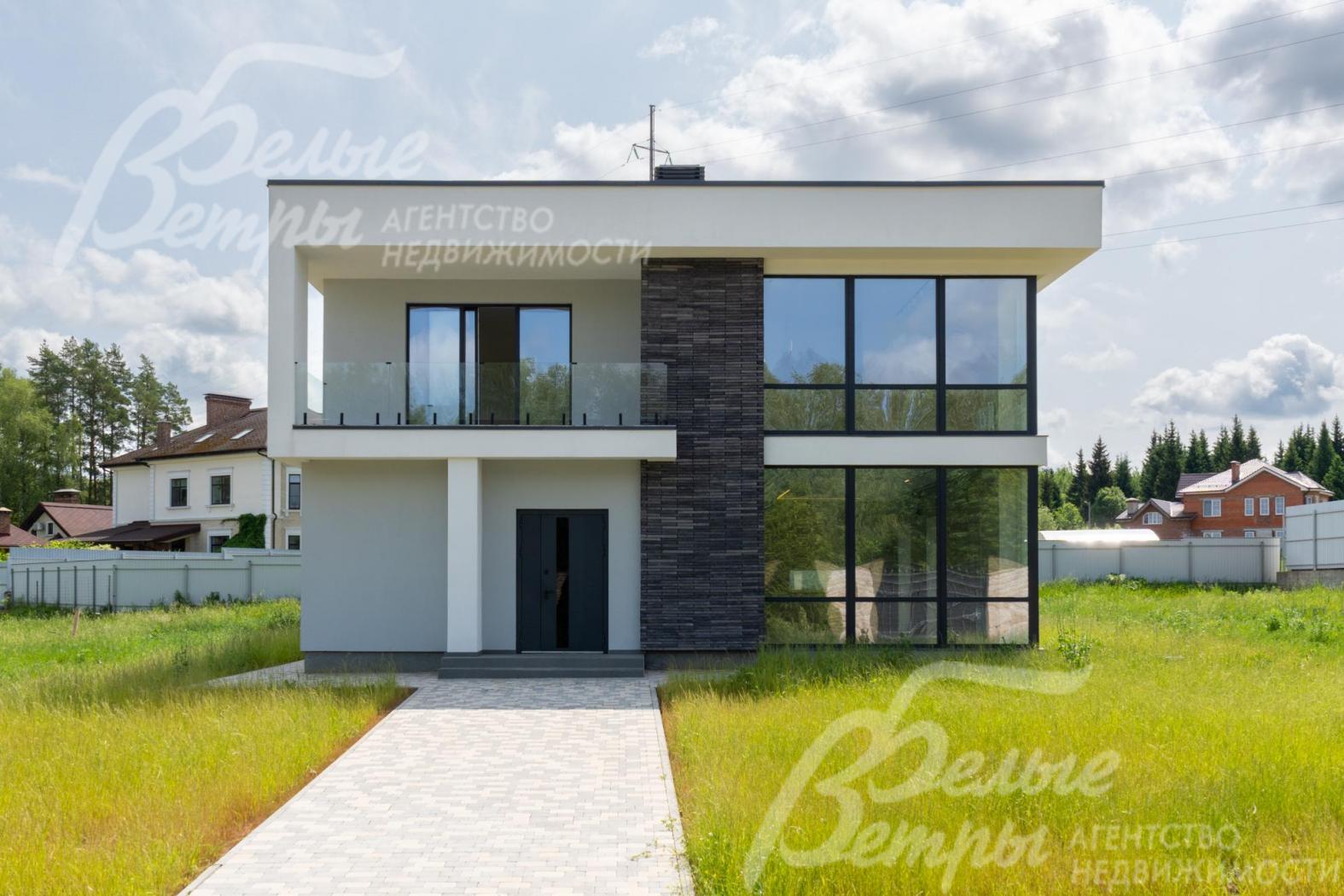 Кирпичный дом под ключ площадью 264 кв.м в коттеджном поселке Чистые ключи.