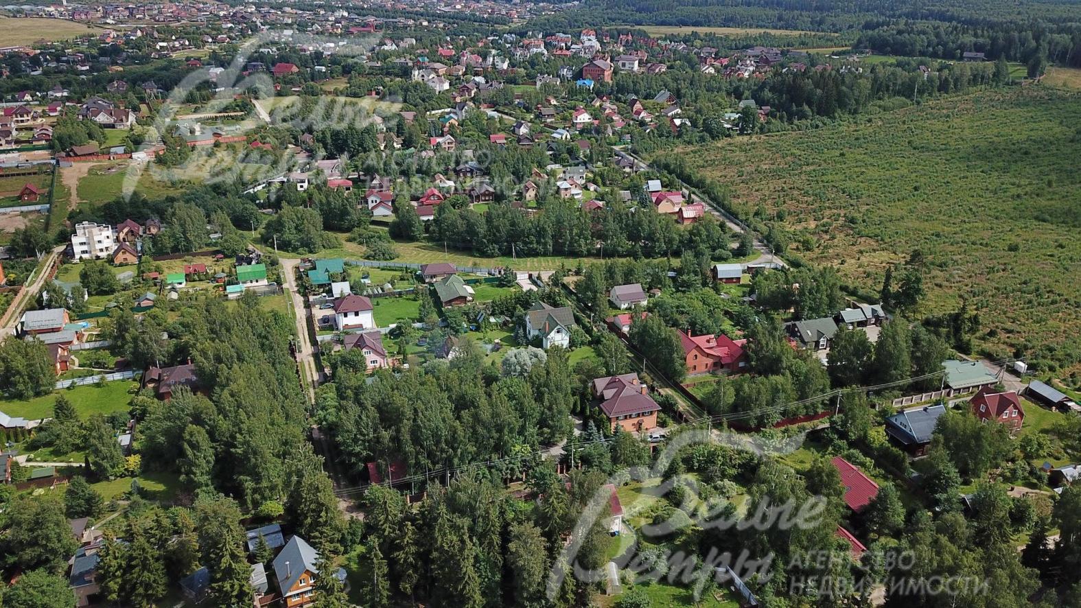 Участок 30.1 соток в поселке Аметист