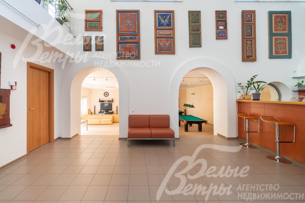 В Клубном доме: СПА-зона с бассейнами, тренажерный зал, бильярдная, мини-бар, детская игровая.