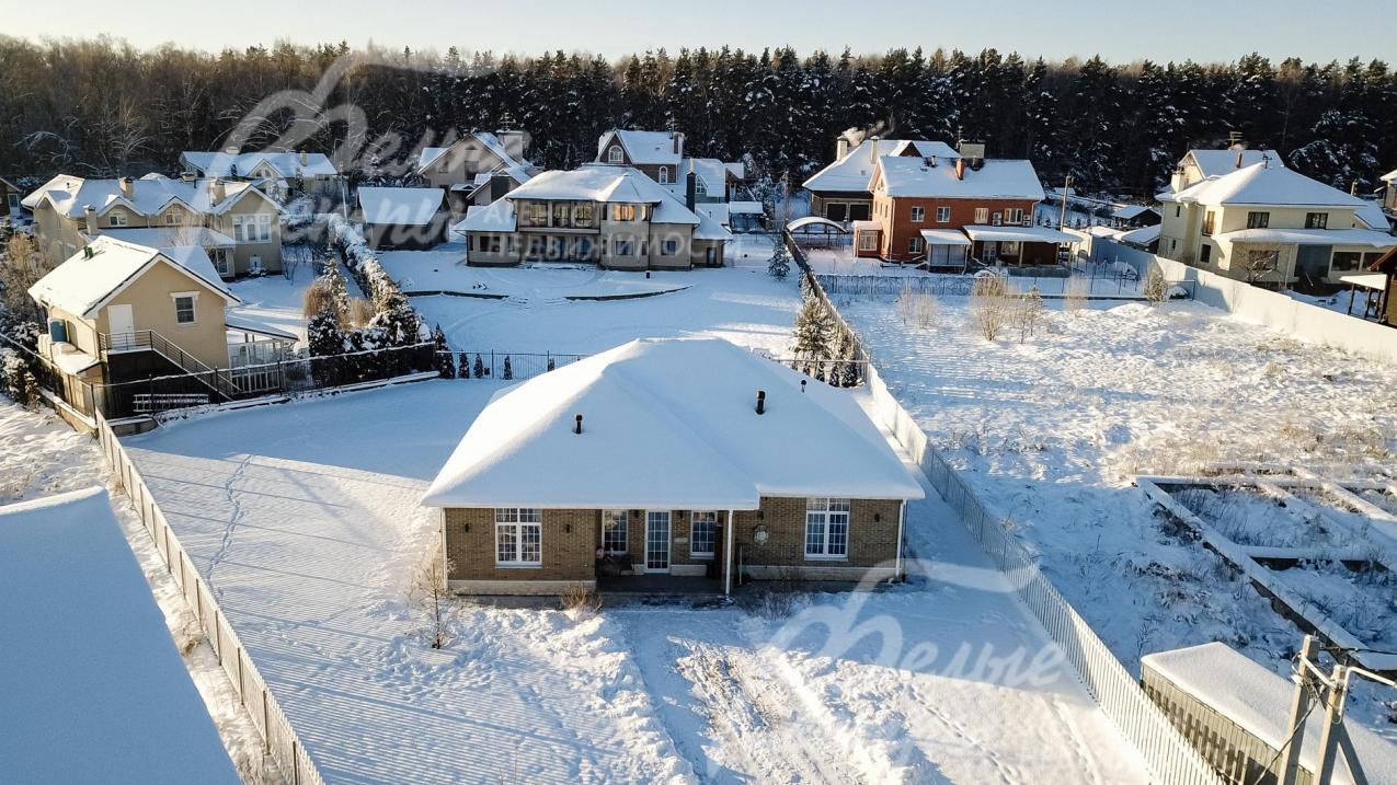 Дом с центральными коммуникациями