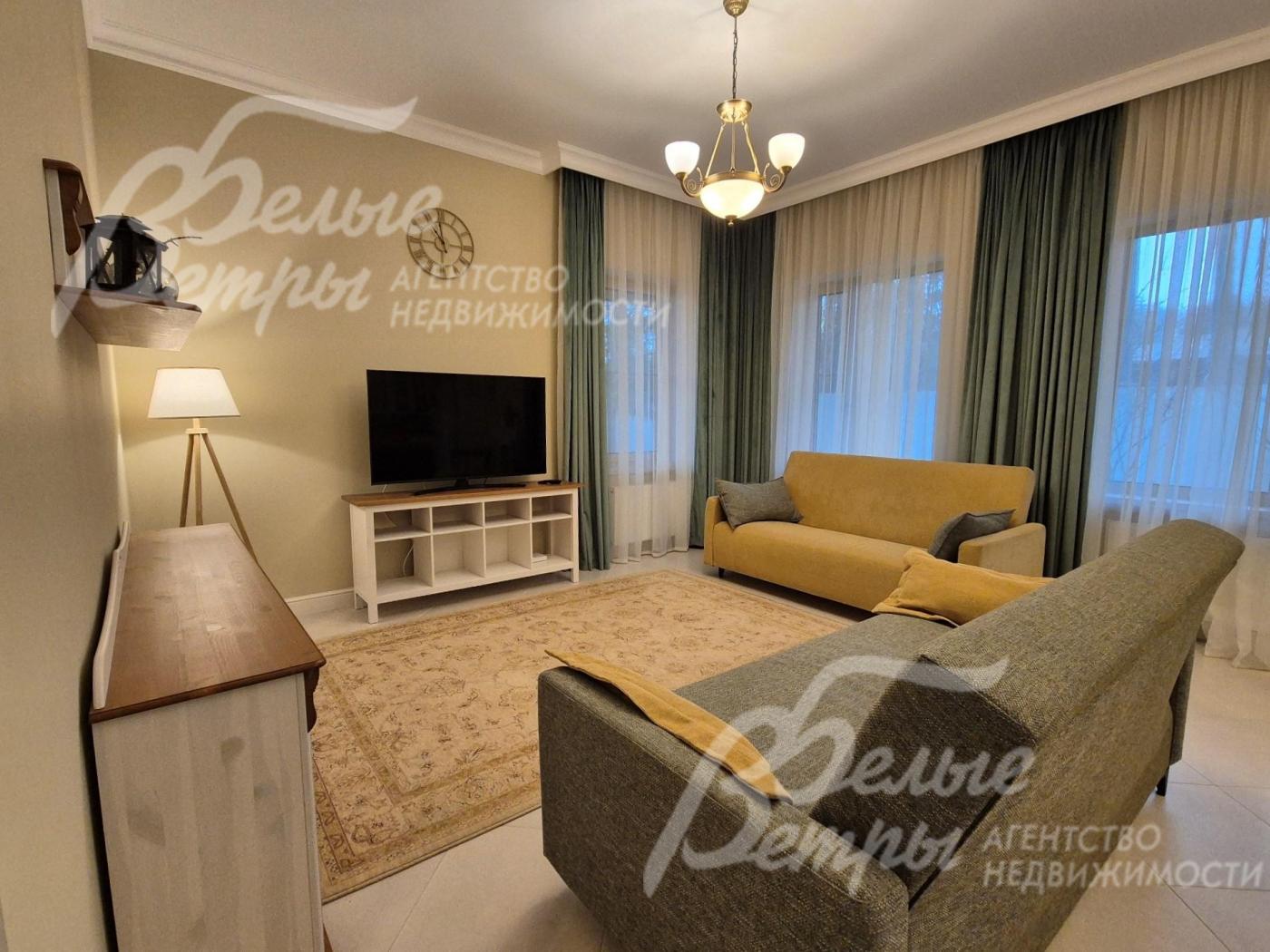 Дом 290 кв.м в аренду в КП Солнечный город 