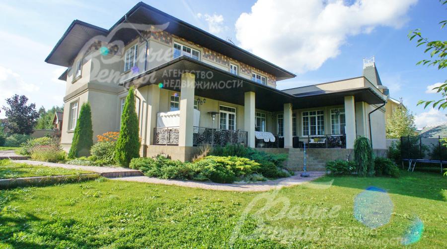 Дом в аренду в коттеджном поселке Антоновка