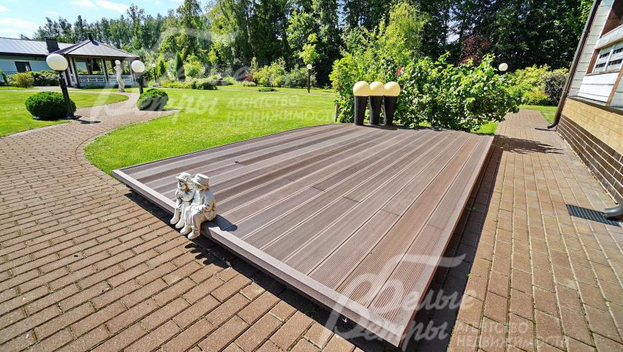 Патио для шезлонгов