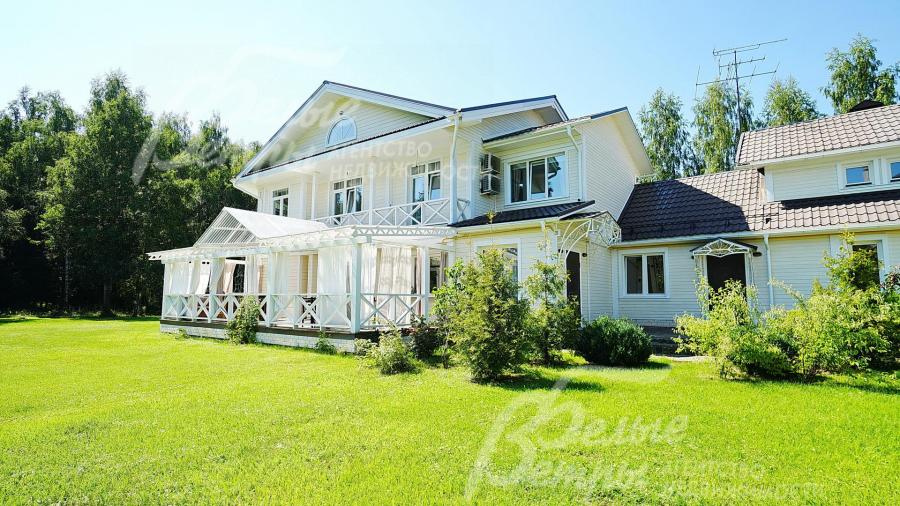 Дом из бруса 376 кв.м на прилесном участке 30 соток в поселке Согласие-1