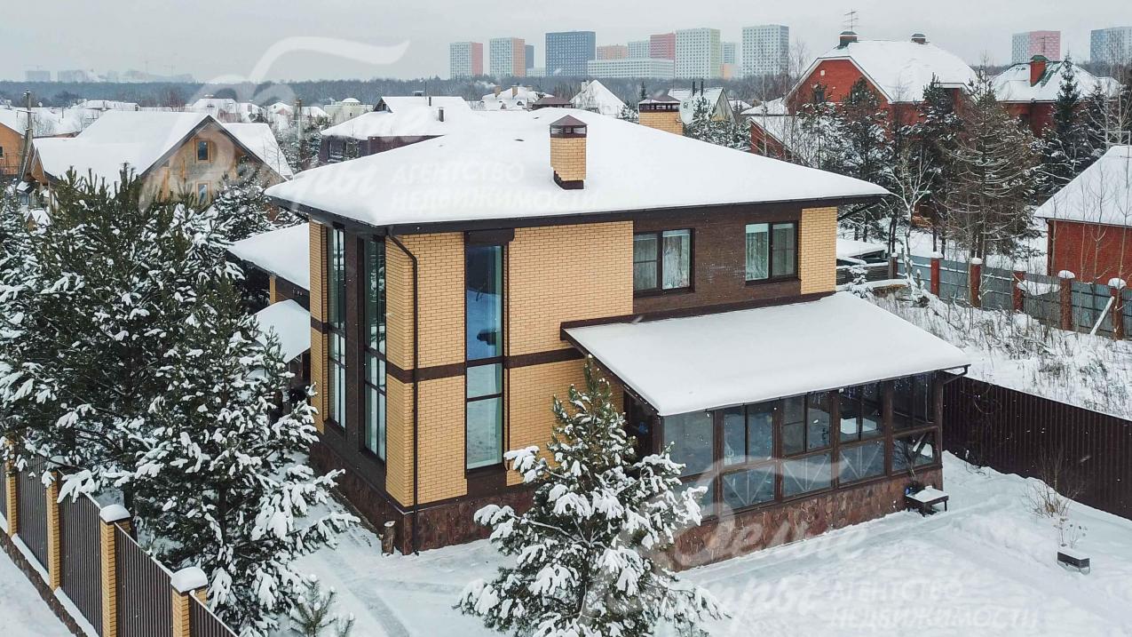 Дом под ключ с мебелью площадью 261 кв.м в обжитом коттеджном поселке Картмазово