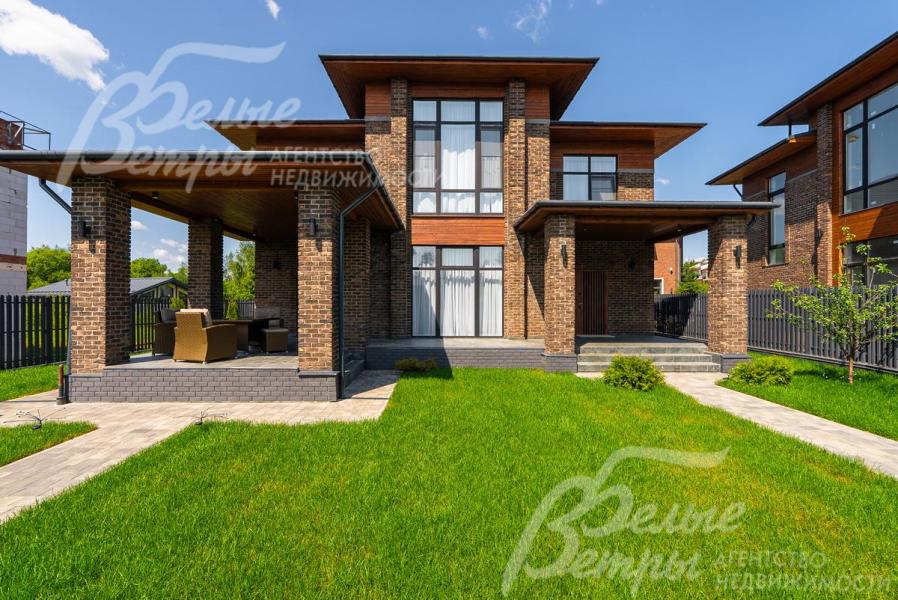 Меблированный коттедж 300 кв.м в КП Староникольское