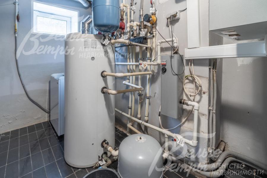 Котельная оборудована напольным газовым котлом Protherm и бойлером Drazice на 200 л