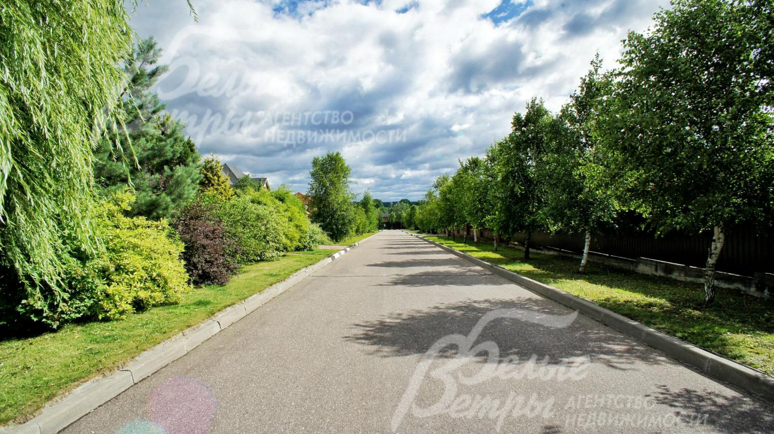 Широкие асфальтированные улицы