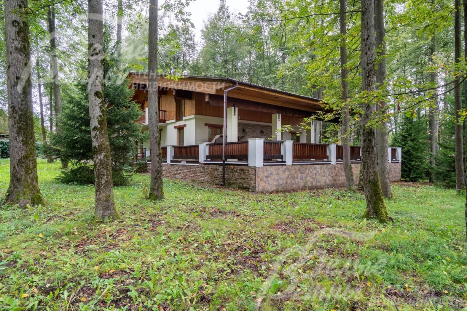 Дом в аренду в охраняемом коттеджном поселке Лесное озеро