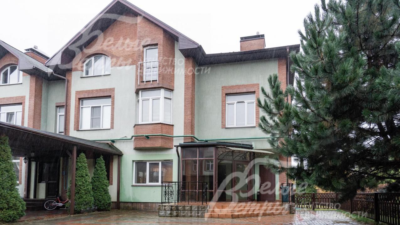 Таунхаус 286 кв.м в ЖК Дубровка рядом с метро