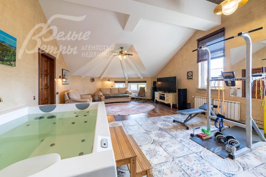 Ванна-джакузи в зоне СПА
