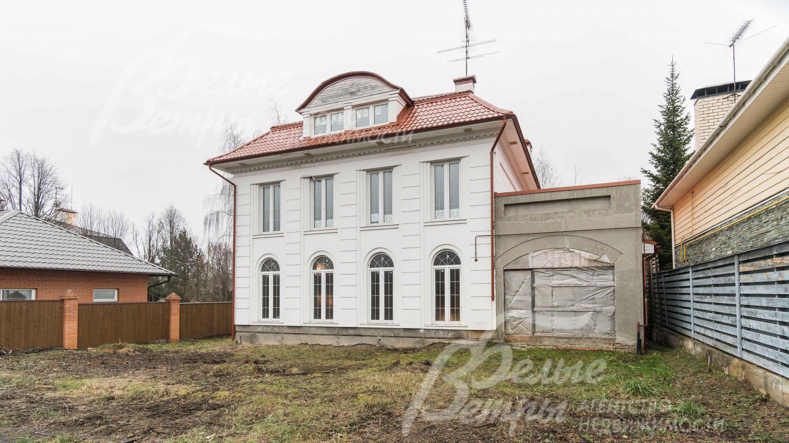 Дом под чистовую отделку площадью 321 кв.м в обжитом коттеджном поселке Согласие-1