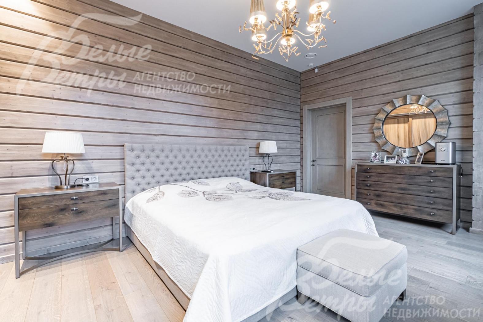 Мебель американского производства, сделанная под заказ из массива различных благородных пород дерева