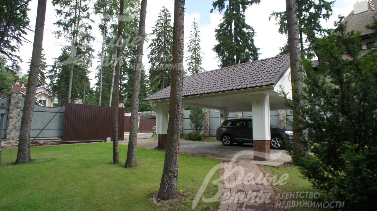 Навес на два автомобиля