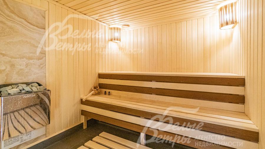 Парная с панно из гималайской соли