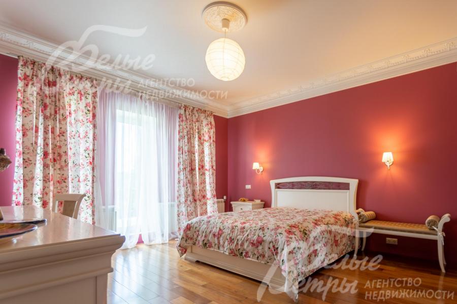 Женская спальня 23 кв.м