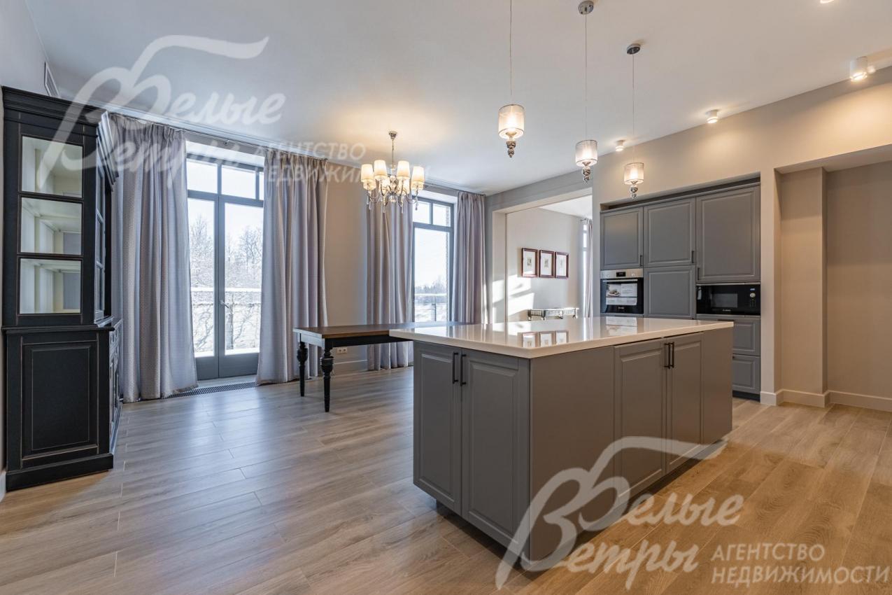 Панорамные окна во всем доме