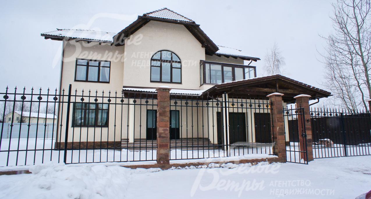 Готовый к проживанию дом 389 кв.м в КП "Две Поляны" (Птичное) 