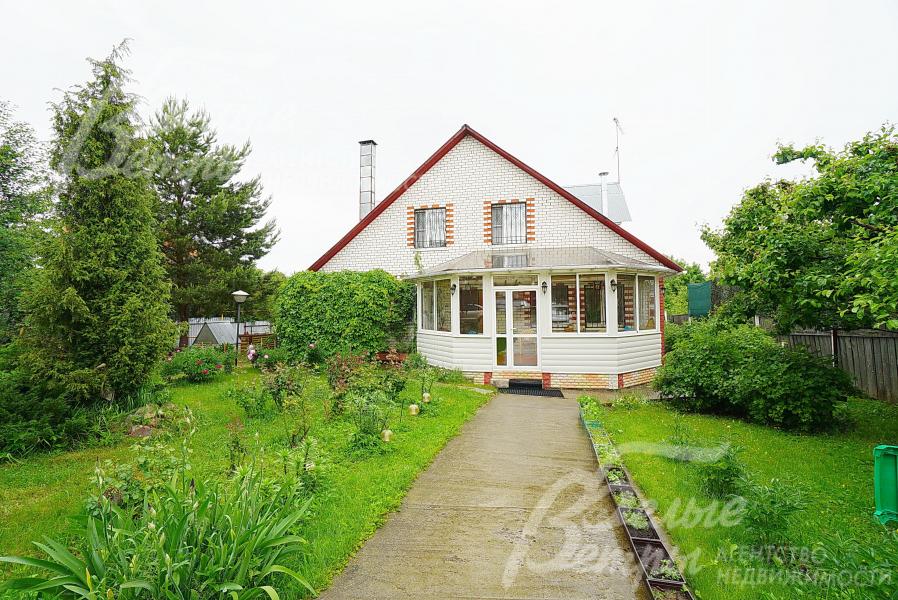 Двухэтажный дом из бруса 280 кв.м на участке 15 соток в д. Летово