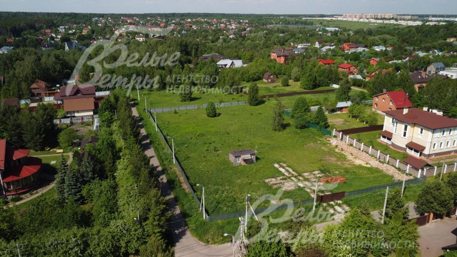 Участок 45 соток с газом по границе в Милюково.