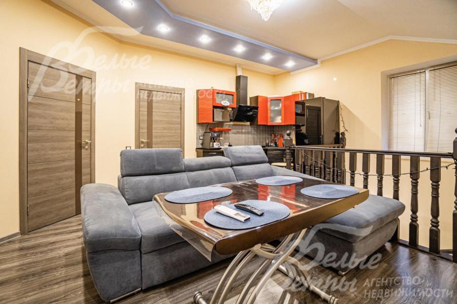 Квартира персонала полностью оборудована и меблирована