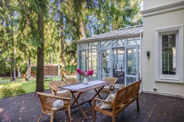 Дом, Вузсервис к/п (Большое Покровское), 733 кв.м