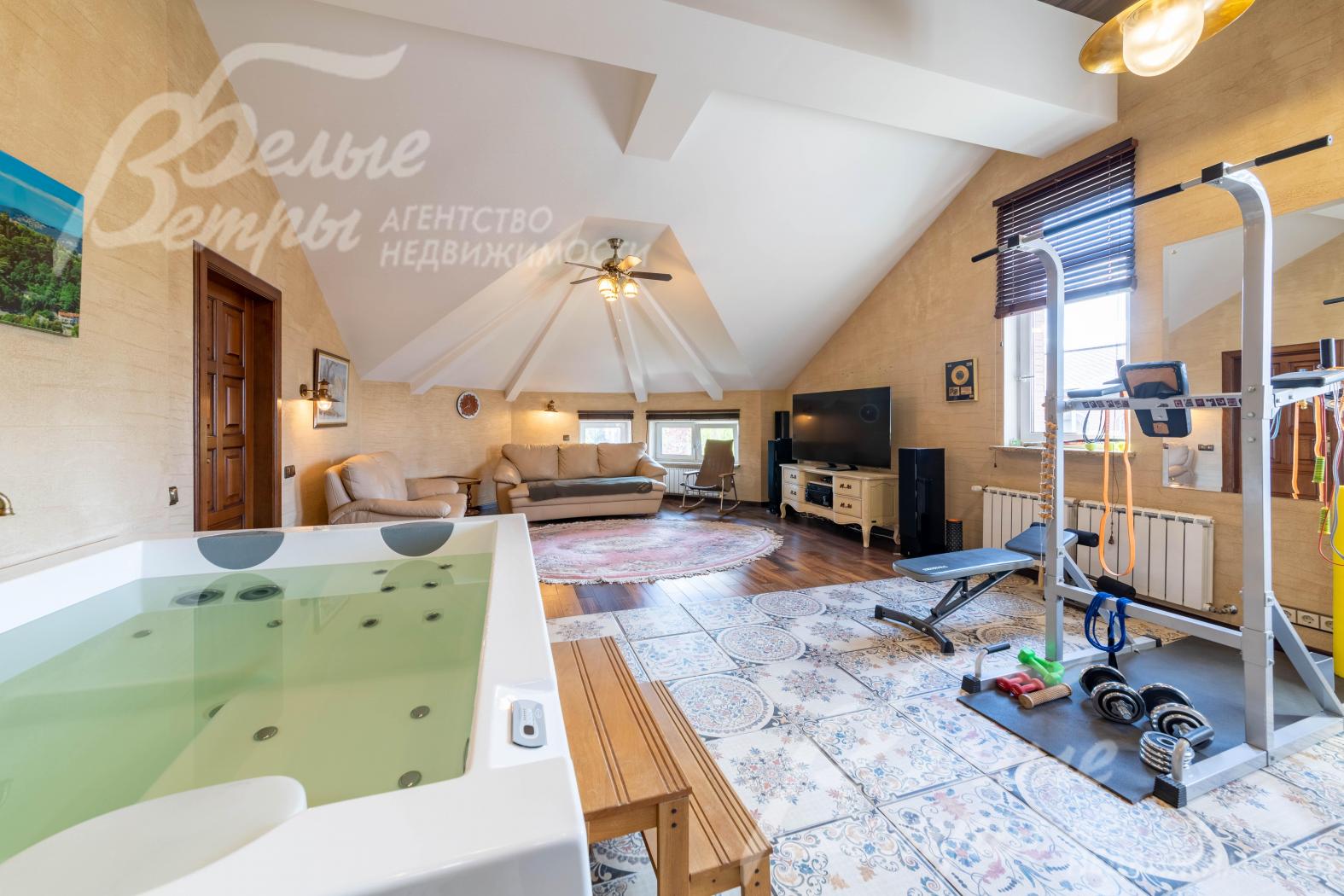 Ванна-джакузи в зоне СПА