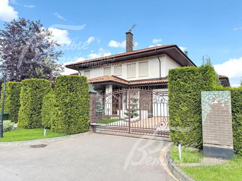 Дома в коттеджном поселке Благодать