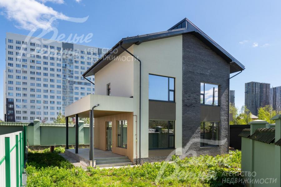 Новый дом 180 кв.м с отделкой whitebox в поселке Гавриково