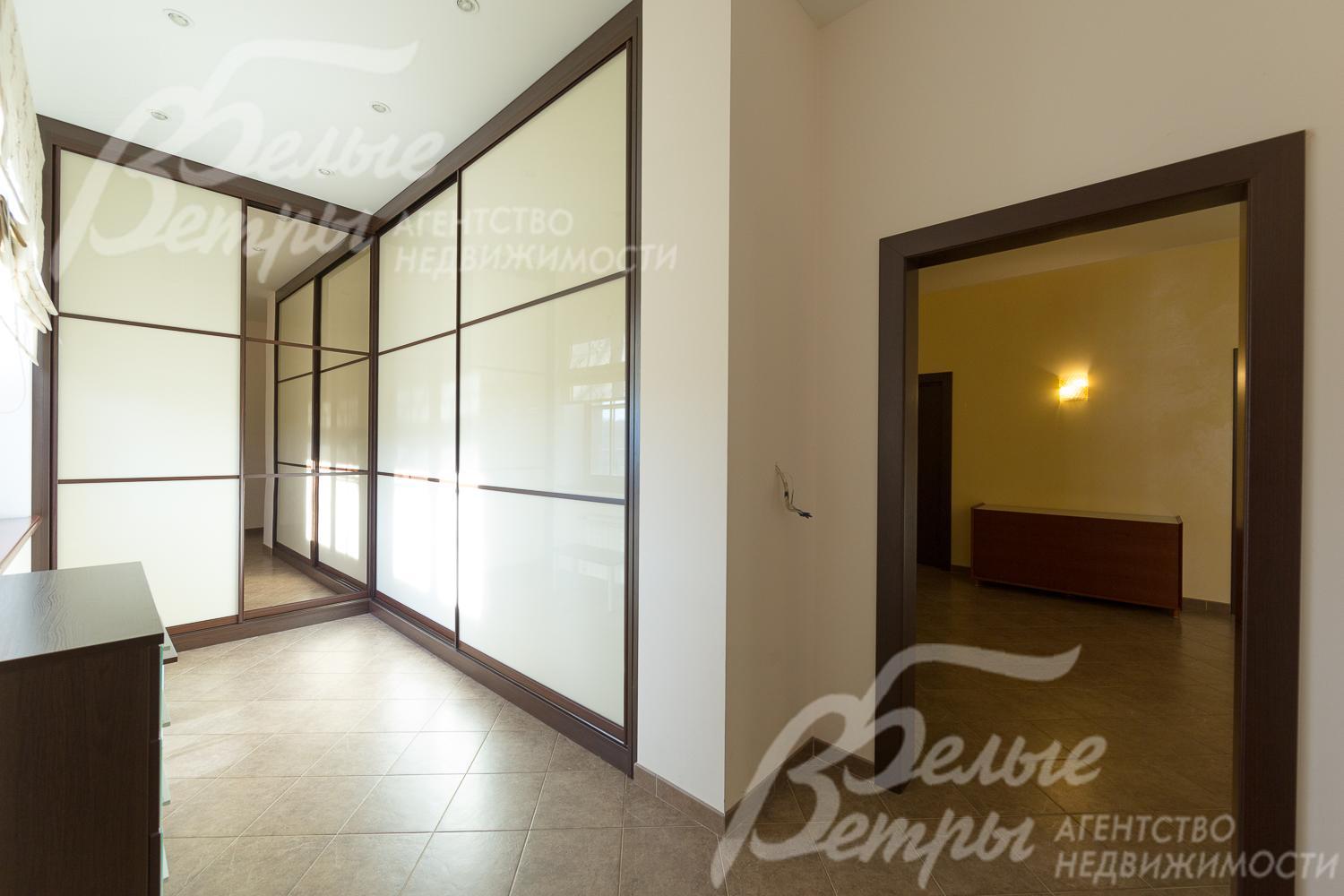 Прихожая с большой гардеробной 14 кв.м