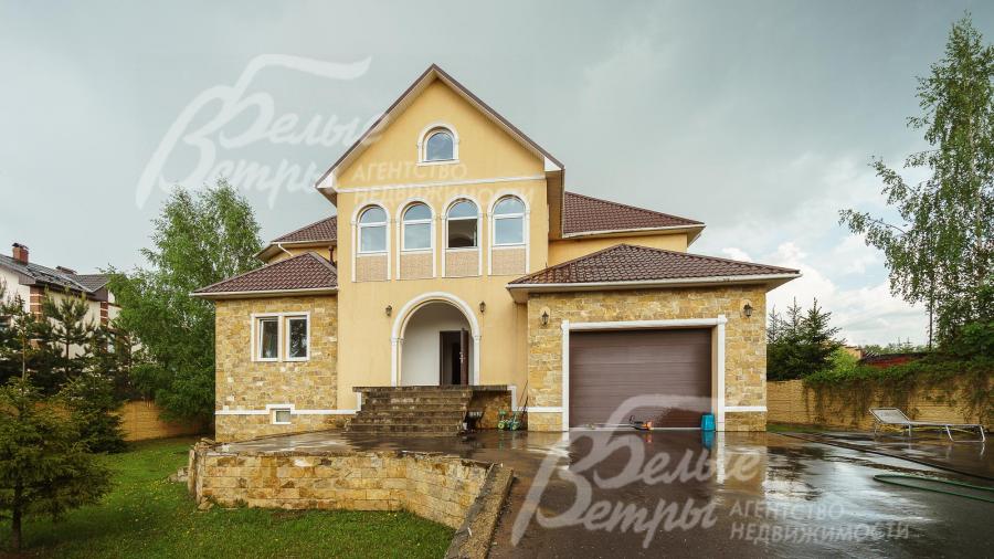 Дом под чистовую отделку в поселке Светлая поляна