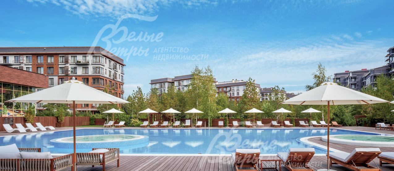 только для резидентов открытый бассейн с пляжной зоной