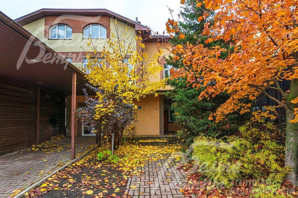 Таунхаус 360 кв.м под ключ в обжитом ЖК Дубровка 