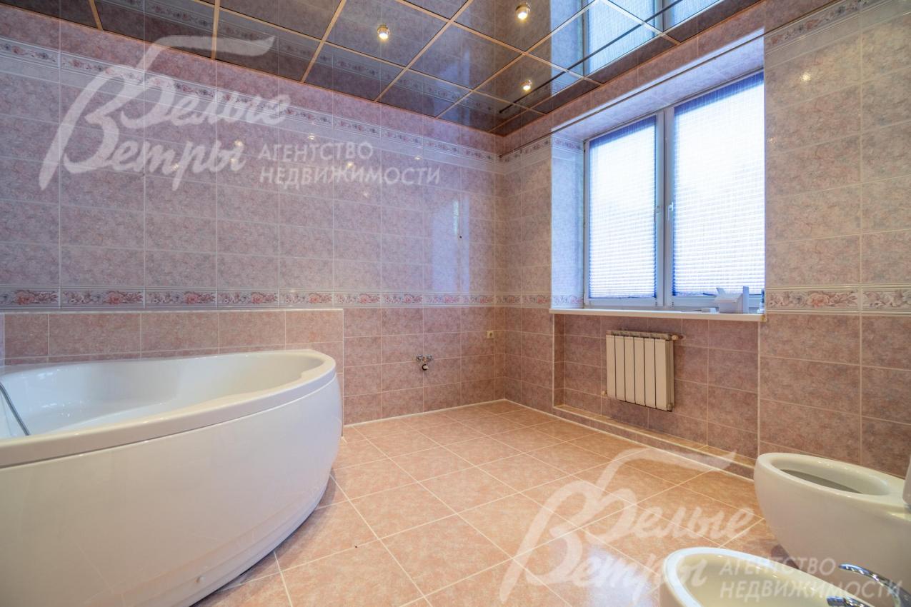 Санузел 12,5 кв.м при спальне - с джакузи, биде, окном