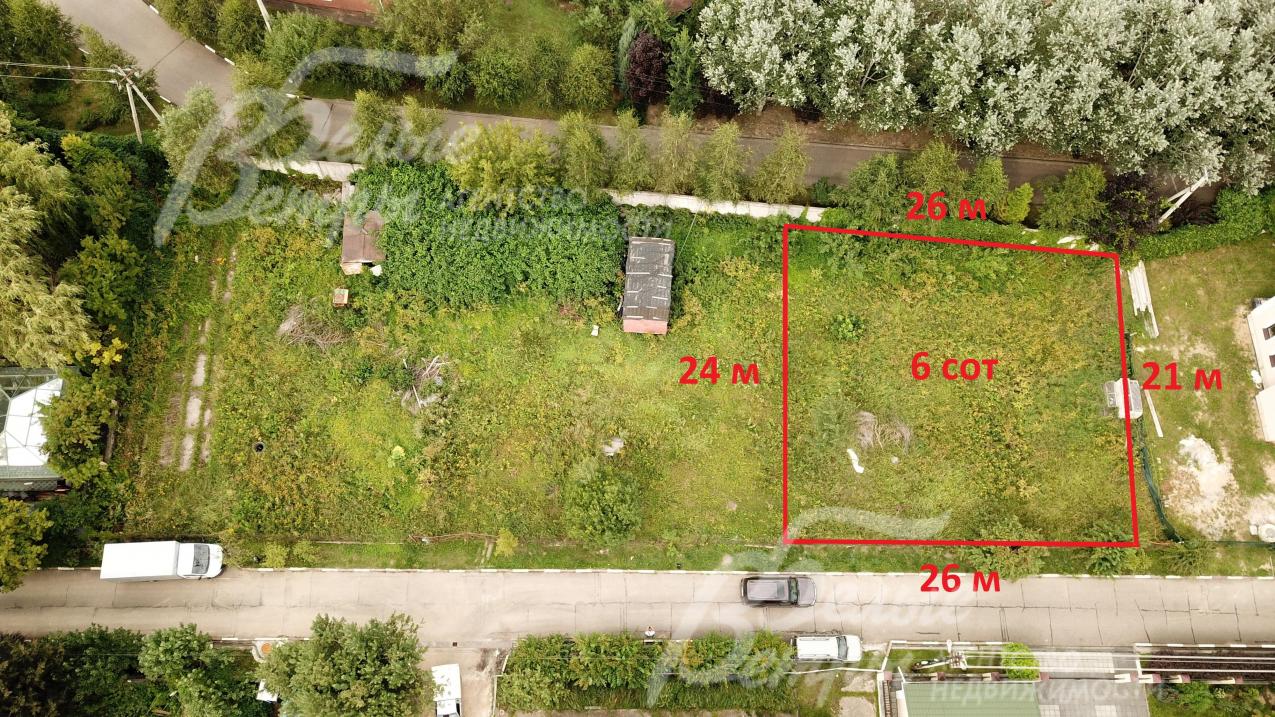 Ровный участок площадью 6 соток в строго охраняемом коттеджном поселке Светлый