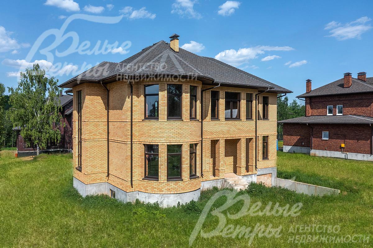 Дом под отделку площадью 540 кв.м в сформированном коттеджном поселке Ильичевка