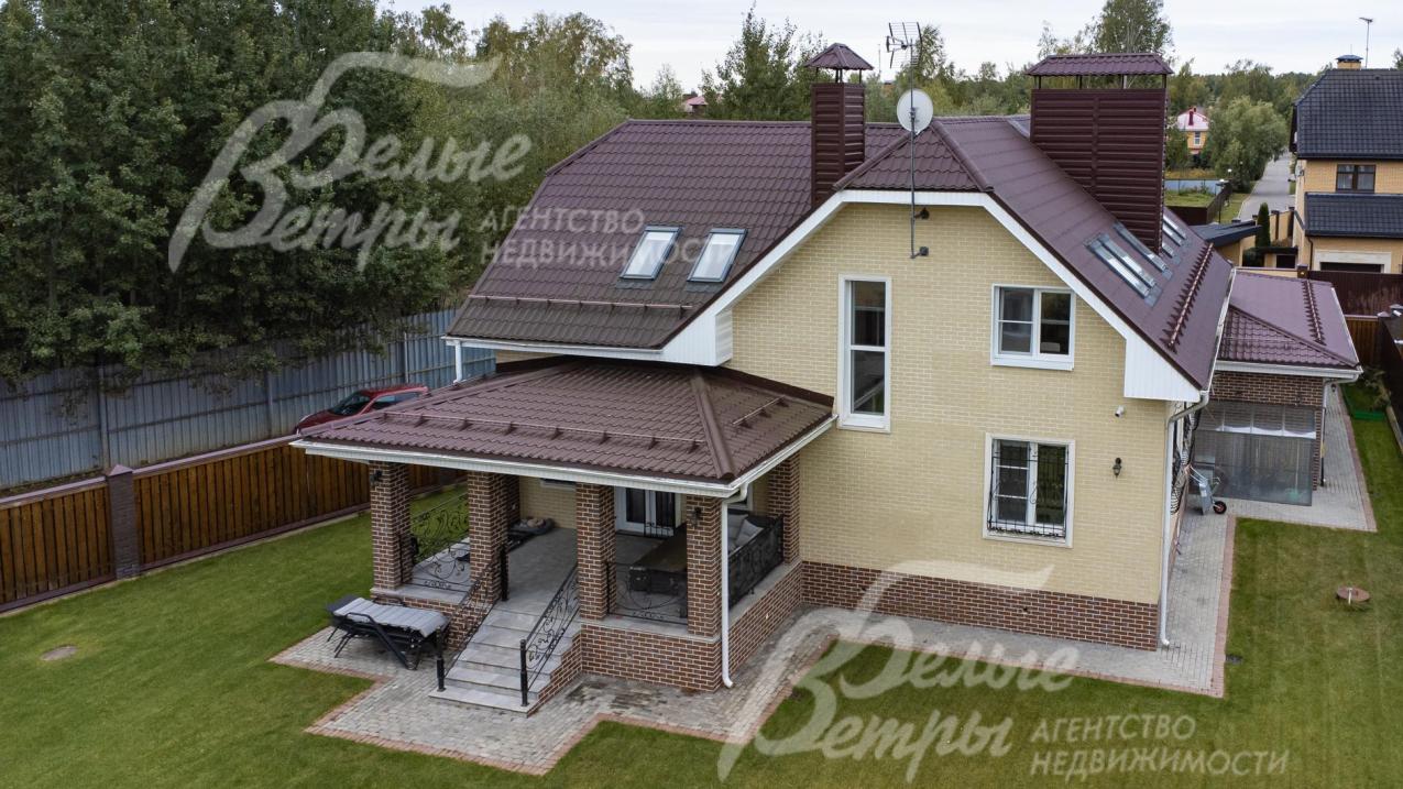 Коттедж под ключ на участке площадью 9 соток в коттеджном поселке Витязь