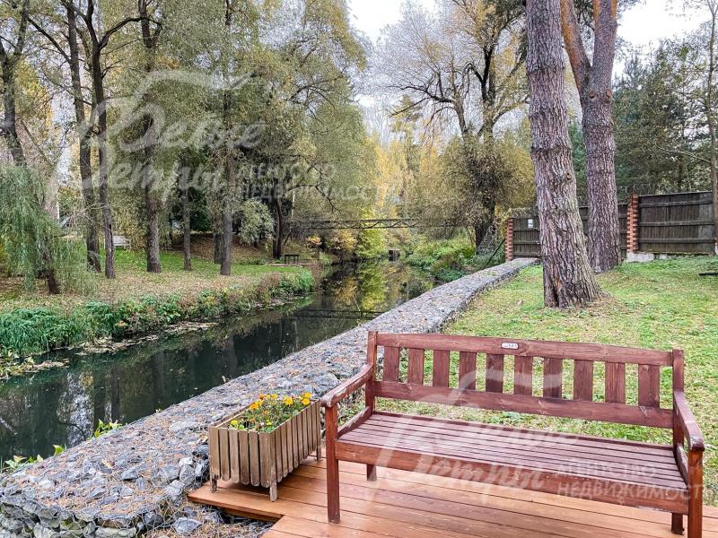 Зоны отдыха на набережной