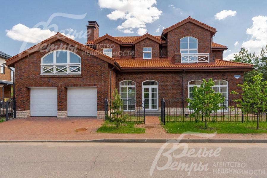 Меблированый дом 502 кв.м на участке 15 соток в охраняемом коттеджном поселке Валуевская Слобода