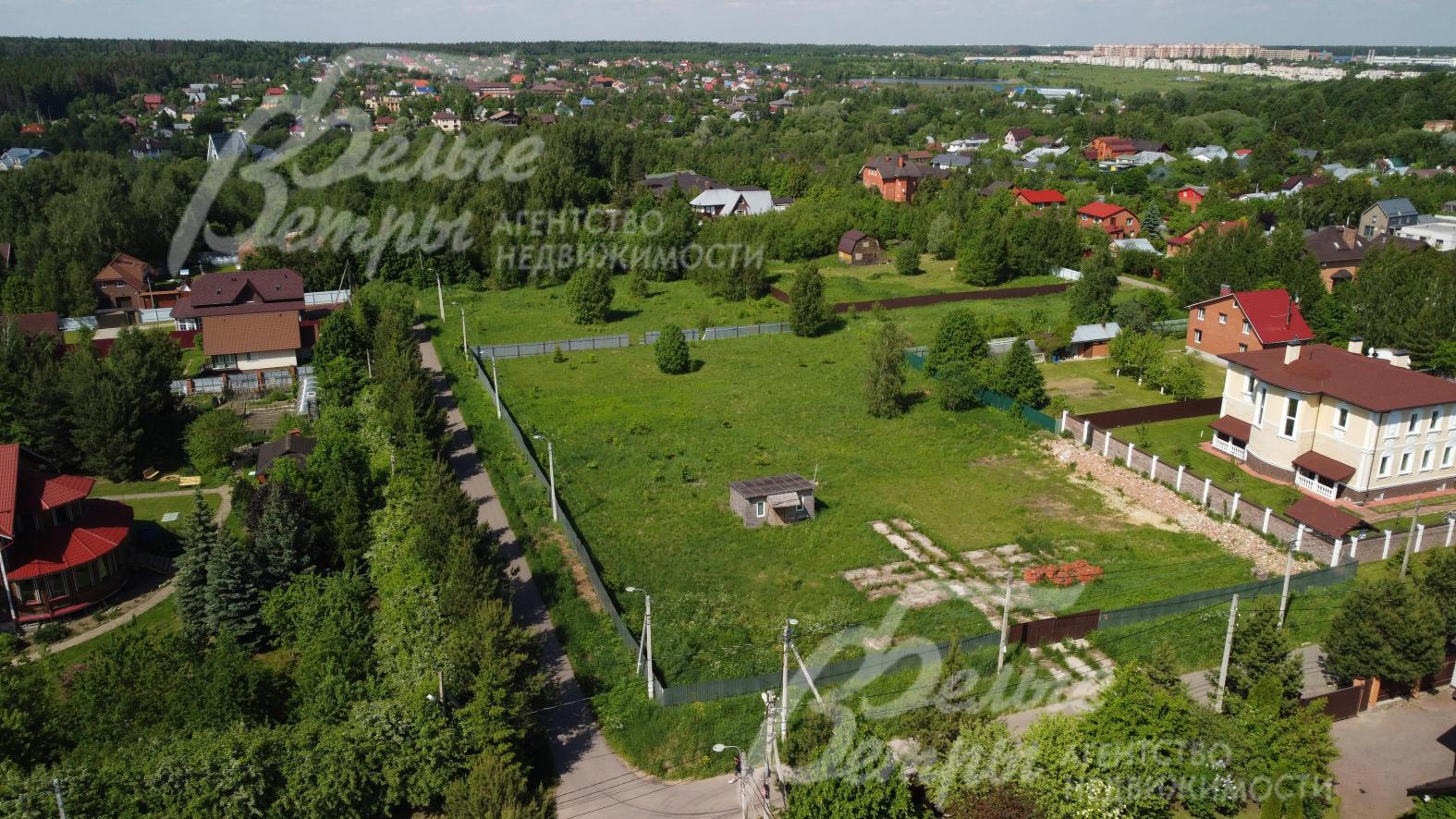 Участок 45 соток с газом по границе в Милюково.