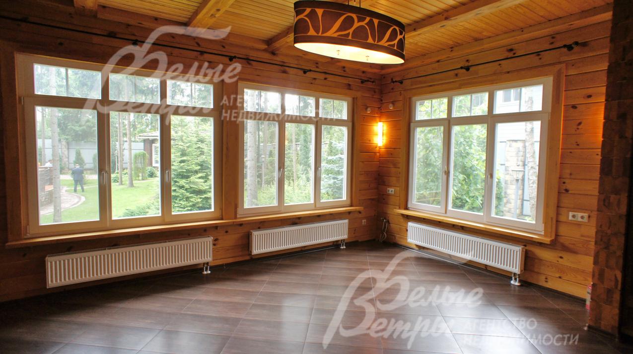 Баня с комнатой отдыха