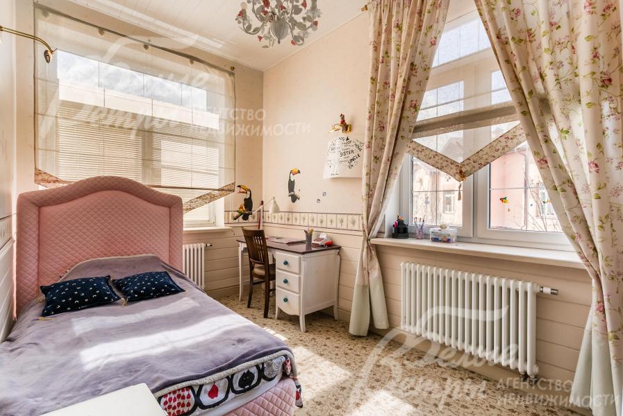 Детская спальня на 2ом этаже