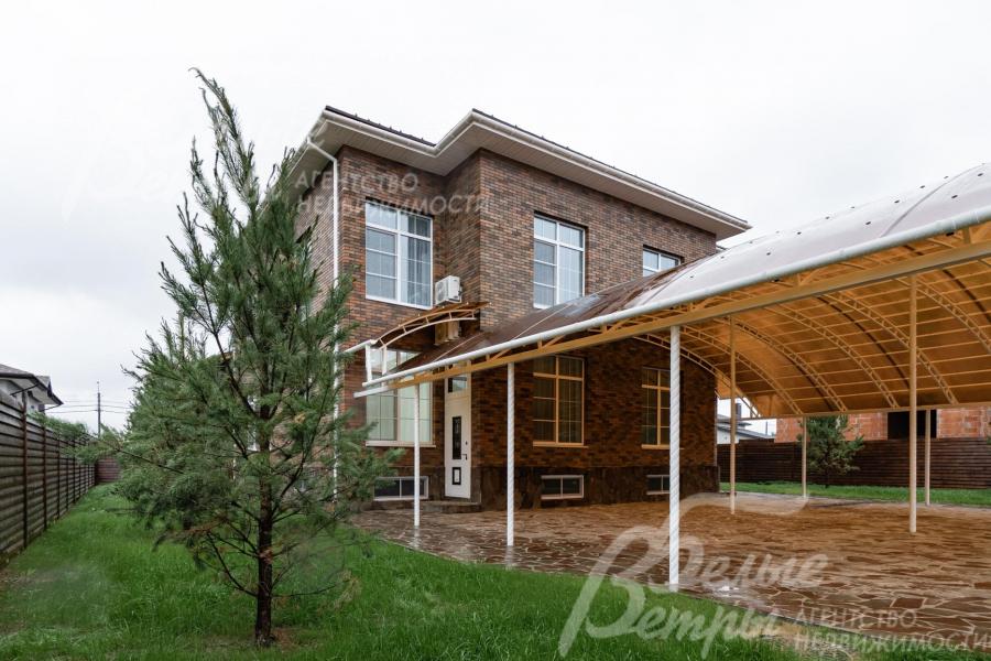 Новый дом под ключ площадью 530 кв.м в обжитом коттеджном поселке Потапово