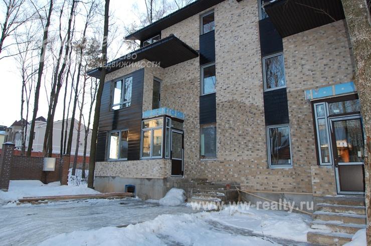 Таунхаус около 250 кв.м под отделку на Калужском шоссе