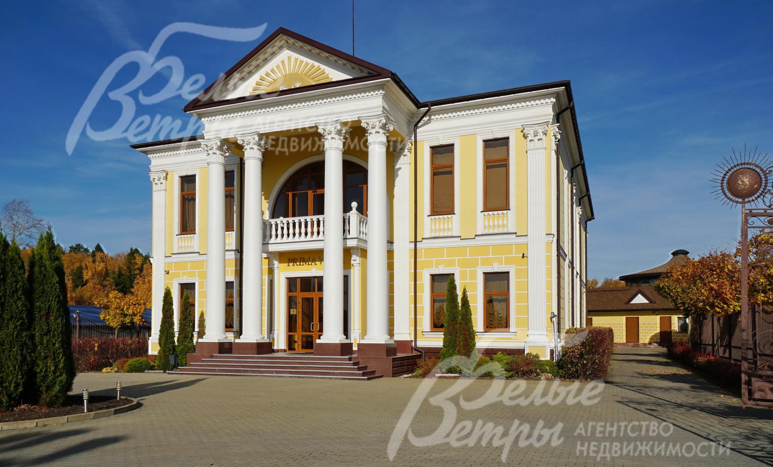 Ресторан на территории коттеджного поселка