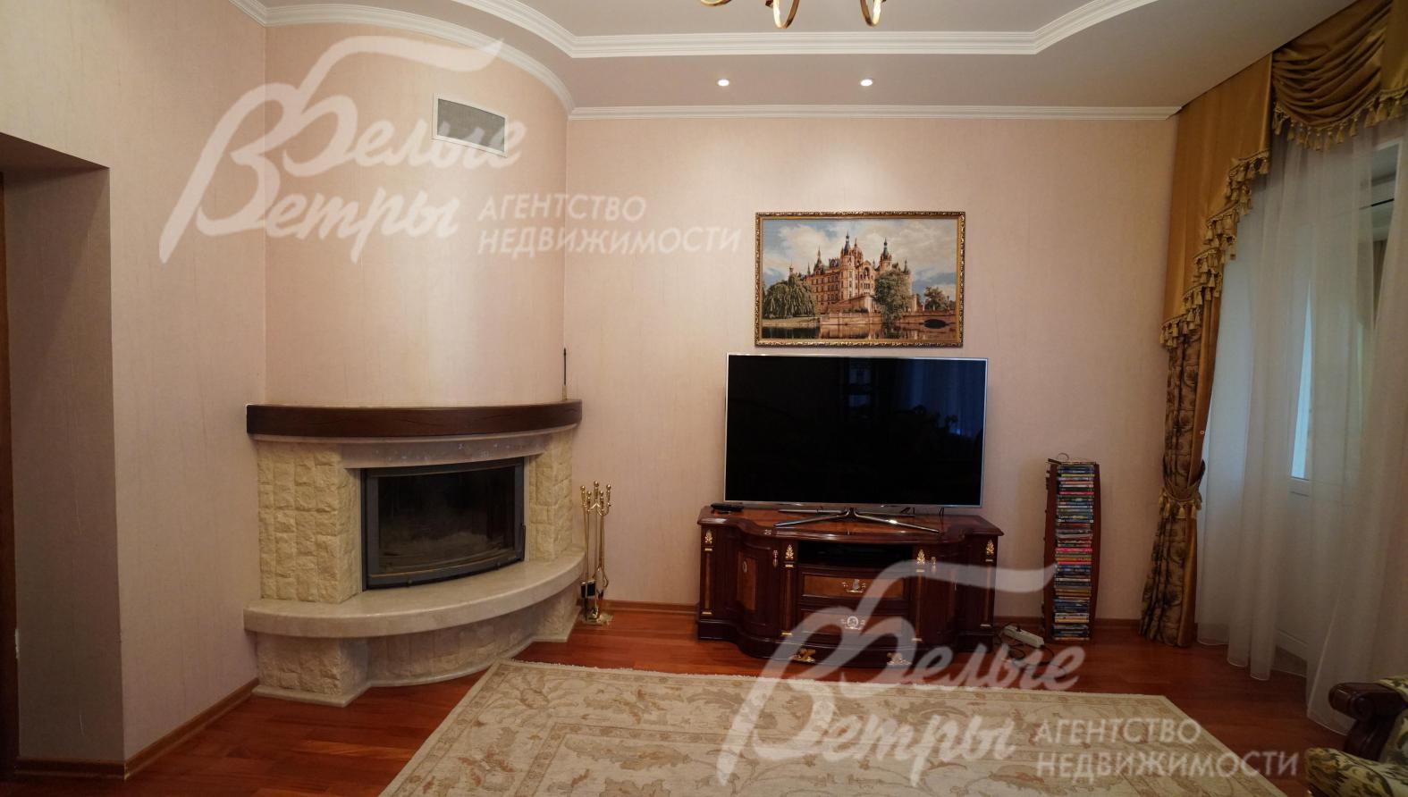 Мраморный камин