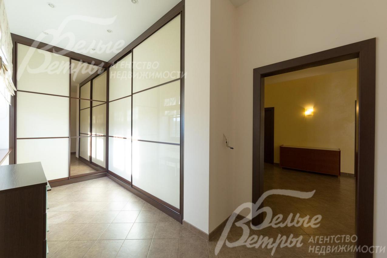 Прихожая с большой гардеробной 14 кв.м