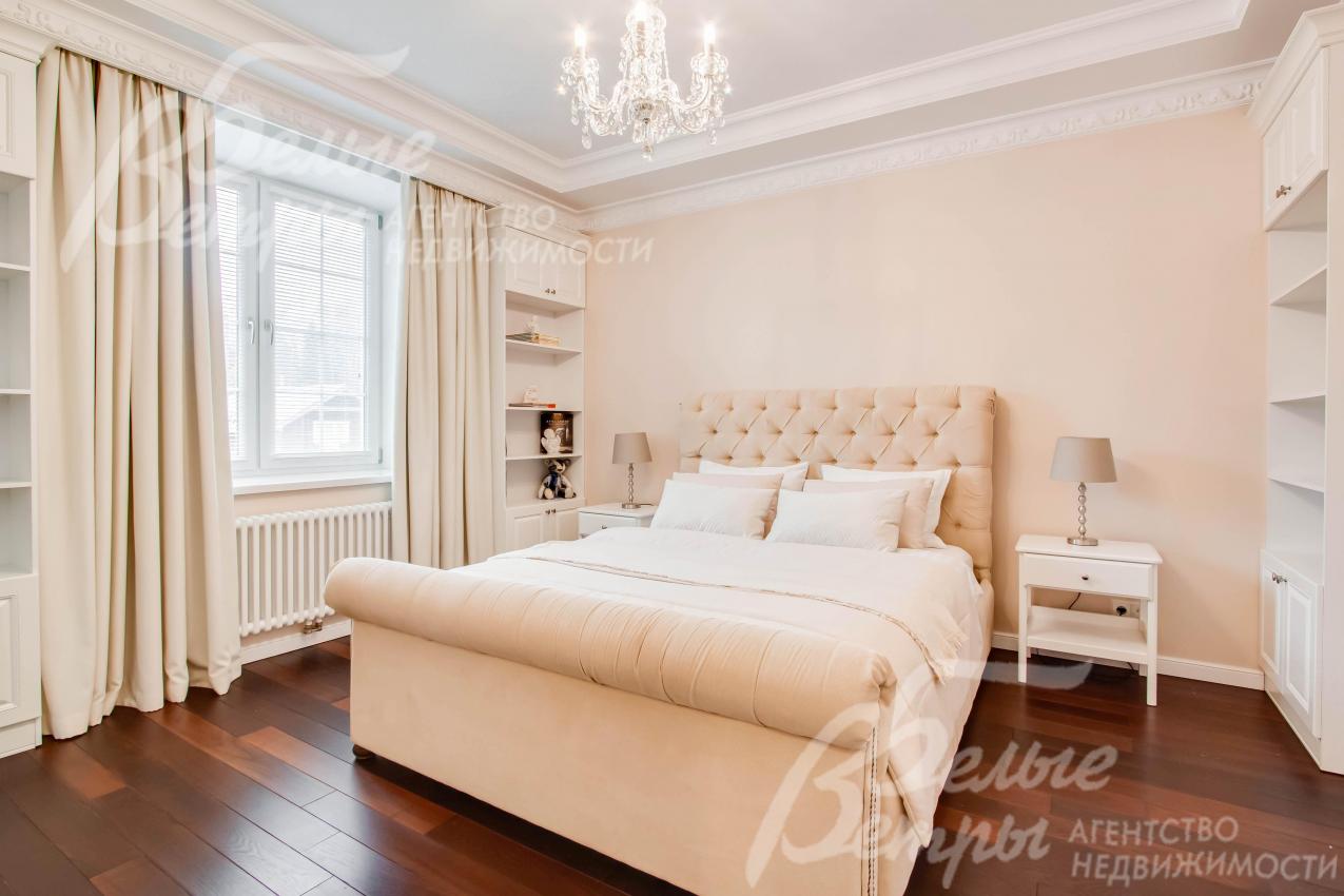 В доме 5 спален